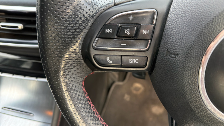 MG Hs 1.5 T-GDI Excite 5dr Petrol Hatchback